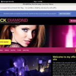 Vicnnikkixx.modelcentro.com Dildo